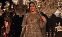 Bollywood's Mom-to-be Kareena to Endorse No1 Brand PregaNews